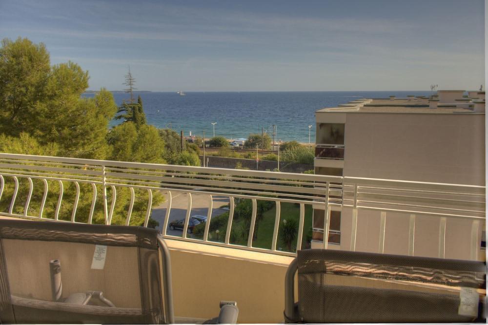 Studio 3 Etoiles Vue Mer 150M Plages Parking Clim Wifi Канни Екстер'єр фото