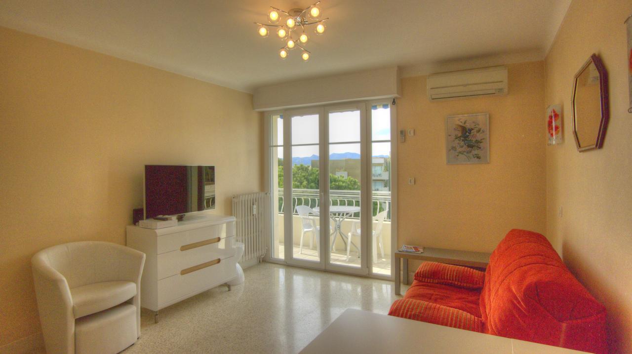 Studio 3 Etoiles Vue Mer 150M Plages Parking Clim Wifi Канни Екстер'єр фото
